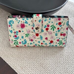 Kate Spade Floral Women's Wallet